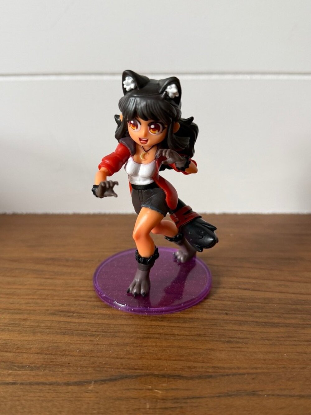 Monster High Clawdeen Wolf Mini Figure Purple Display Stand